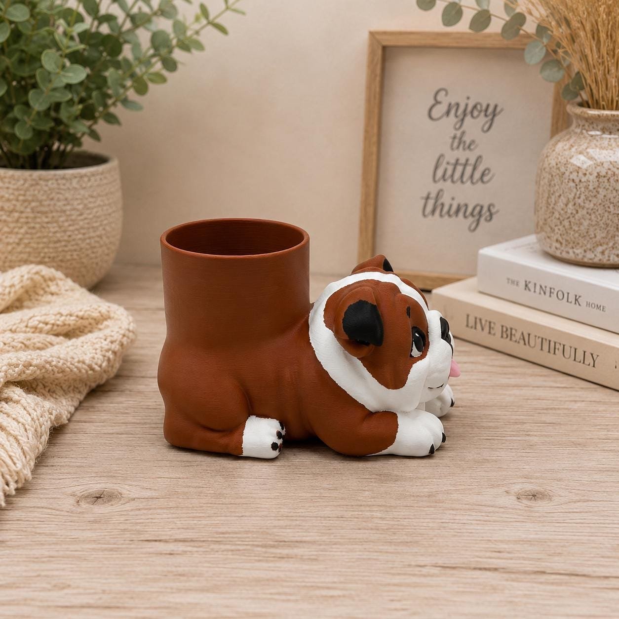 Bulldog Pen Holder product details